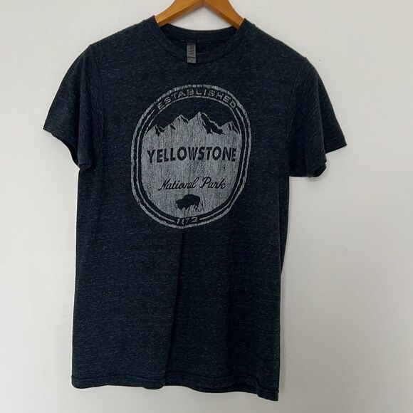 Tops - Yellowstone National Park Graphic T-Shirt Blue Outdoor Hiking Tee Size Small